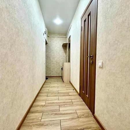 Apartpoltava Витончені Апартаменти Біля Лялькового Театру, Звітна Документація Для Відрядження, Банківський Чек Esterno foto